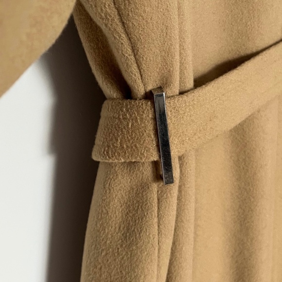 100% Wool Coat - Picture 5 of 9